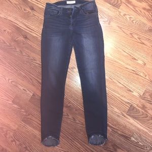 Flying monkey hi-low hem skinny’s.